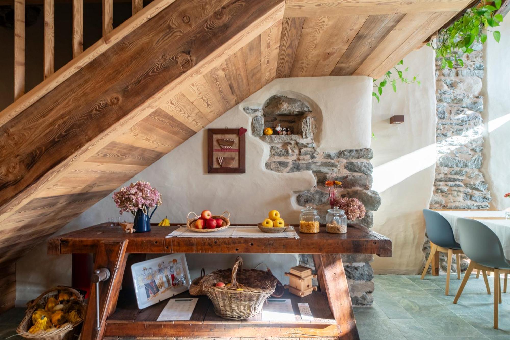 Au Coeur Du Village Chambres D'Hotes & Spa Arnad Zewnętrze zdjęcie