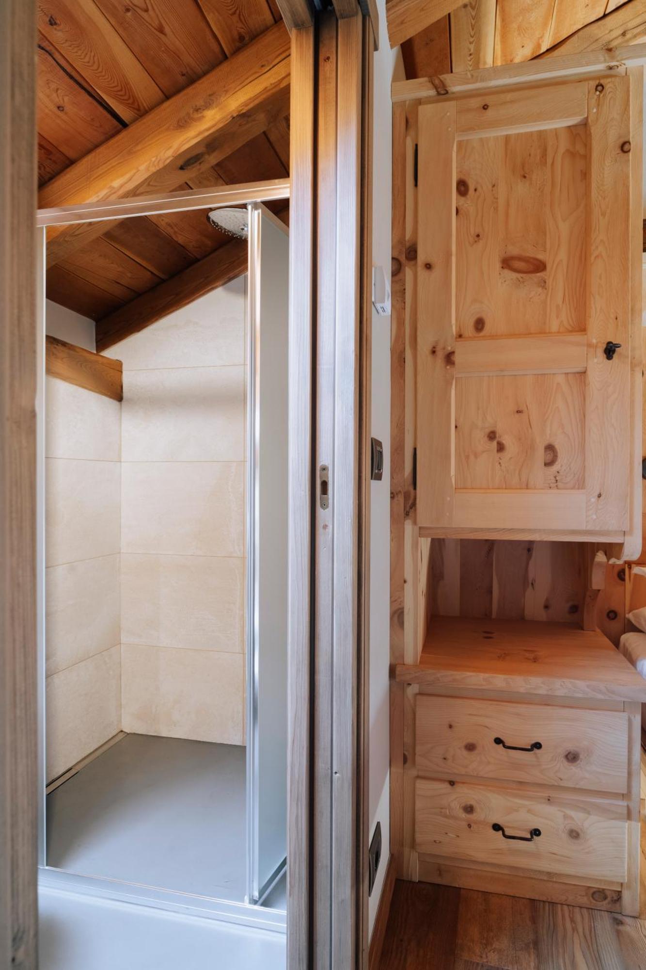 Au Coeur Du Village Chambres D'Hotes & Spa Arnad Zewnętrze zdjęcie