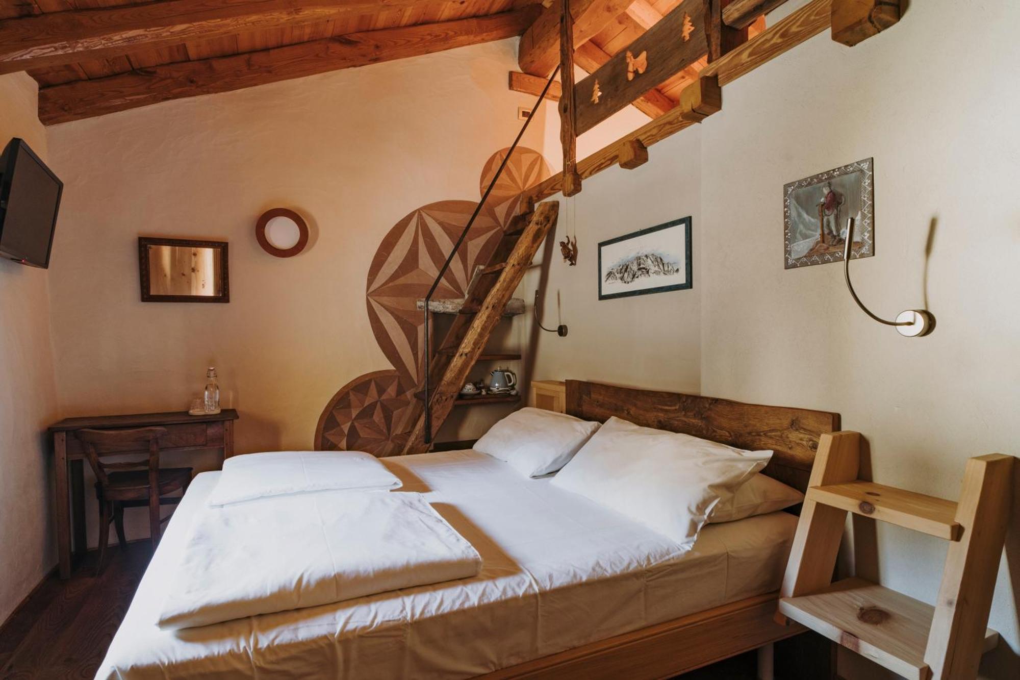 Au Coeur Du Village Chambres D'Hotes & Spa Arnad Zewnętrze zdjęcie