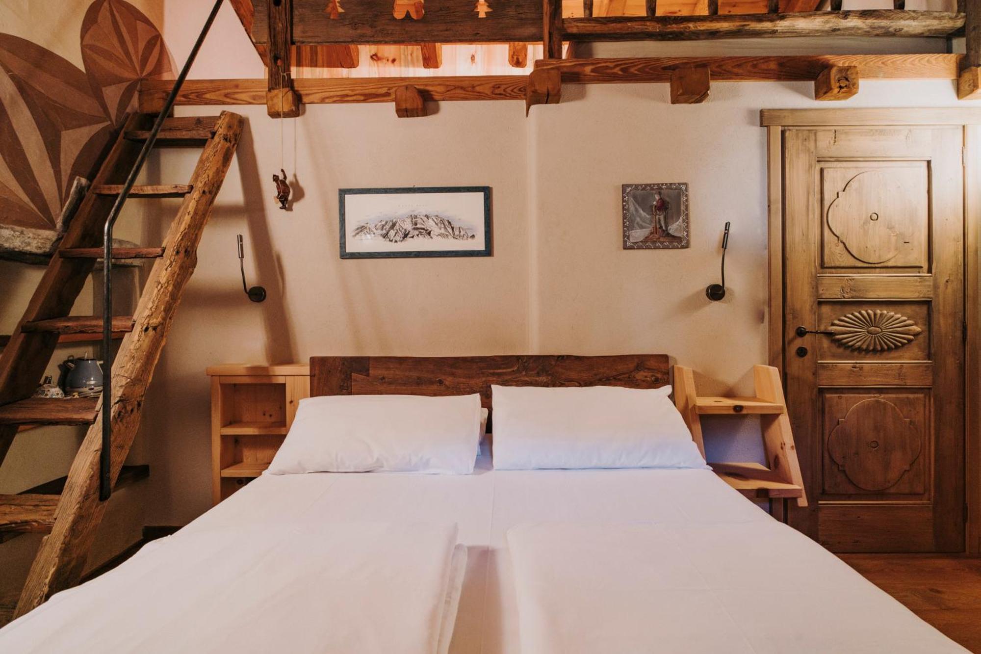 Au Coeur Du Village Chambres D'Hotes & Spa Arnad Zewnętrze zdjęcie