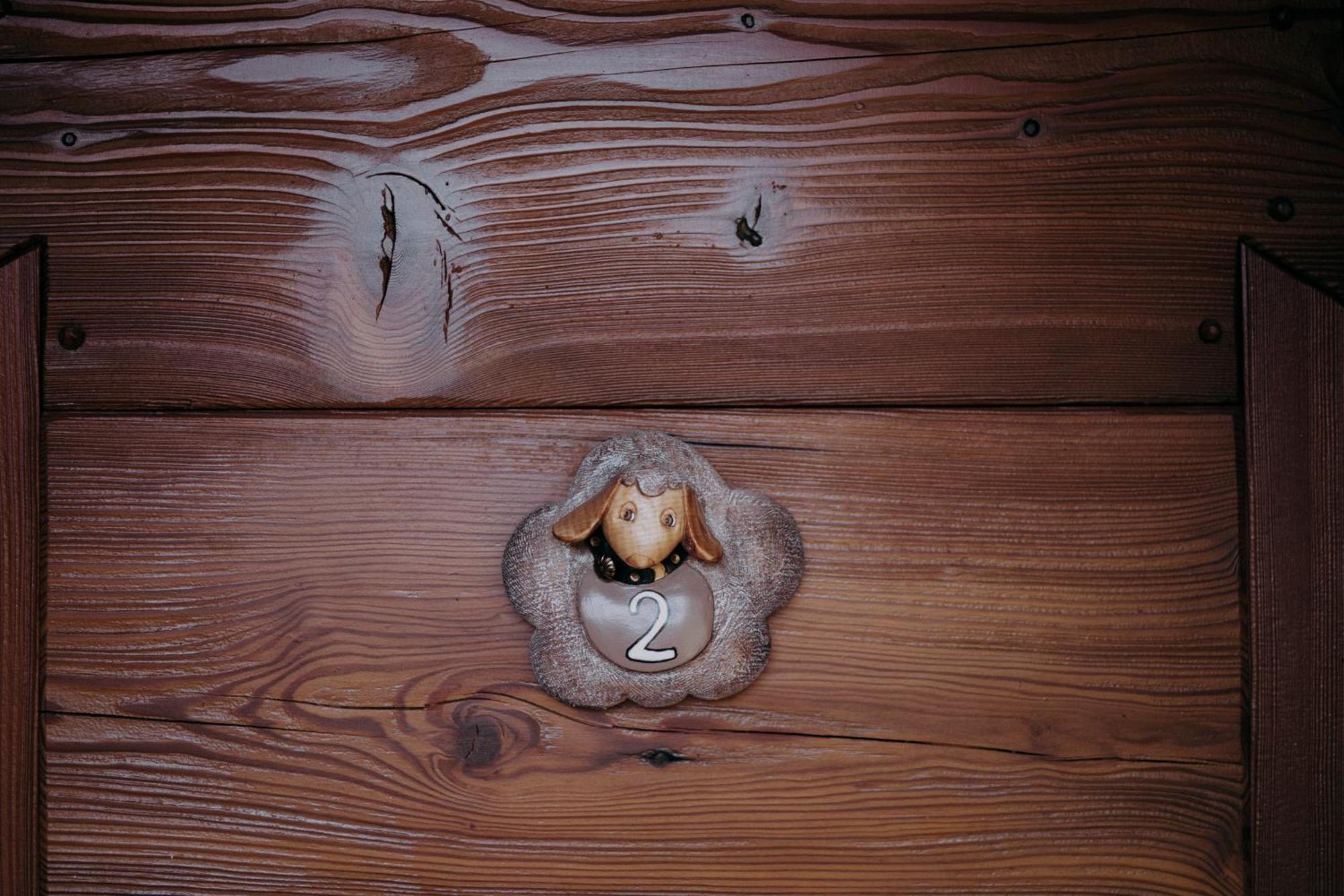 Au Coeur Du Village Chambres D'Hotes & Spa Arnad Zewnętrze zdjęcie