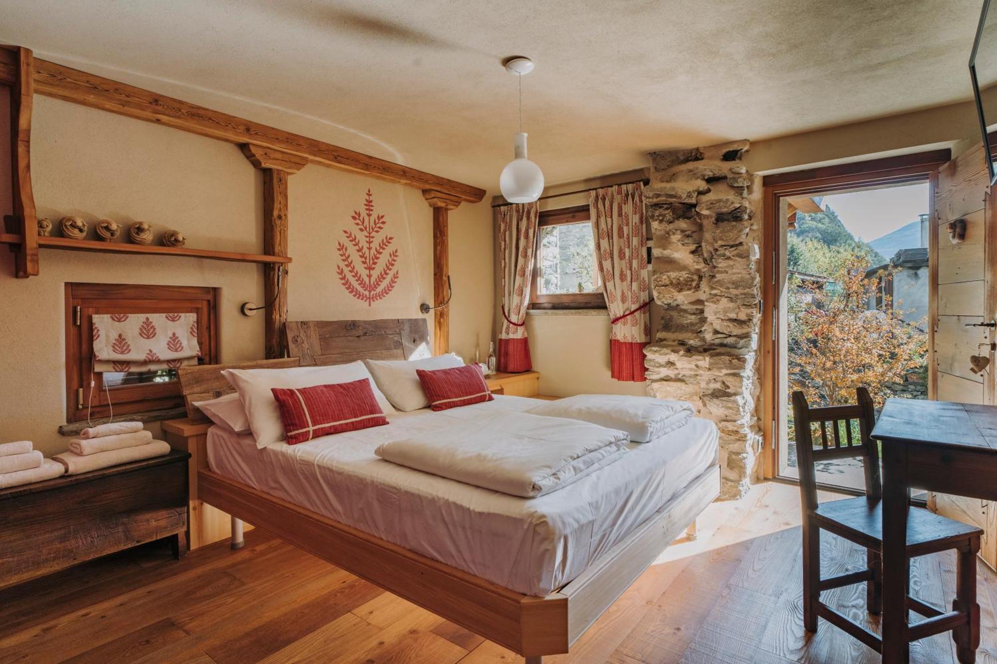 Au Coeur Du Village Chambres D'Hotes & Spa Arnad Zewnętrze zdjęcie