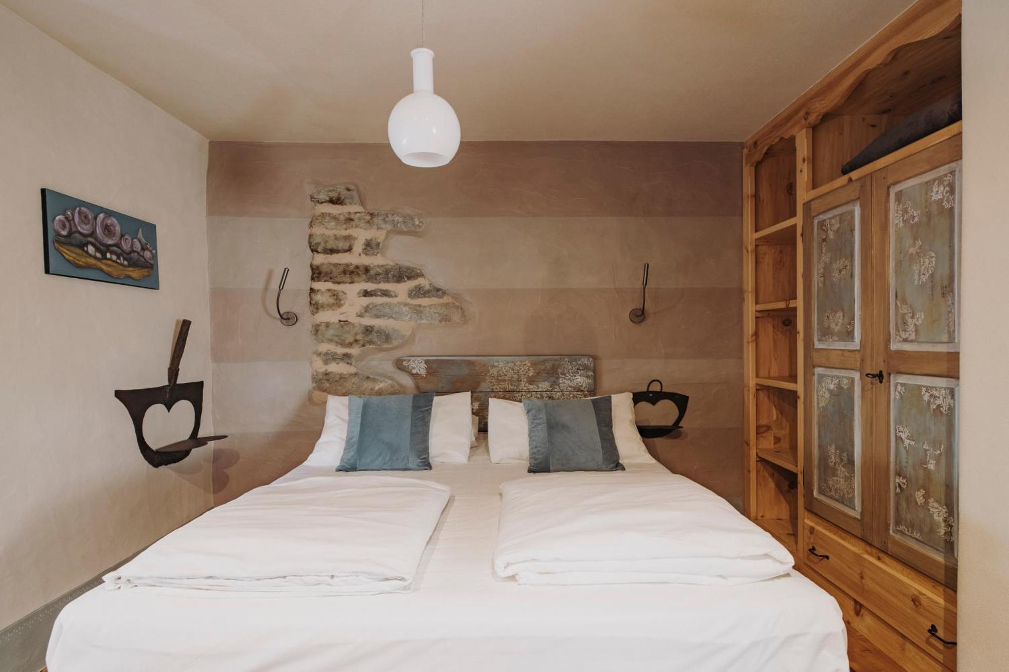 Au Coeur Du Village Chambres D'Hotes & Spa Arnad Zewnętrze zdjęcie